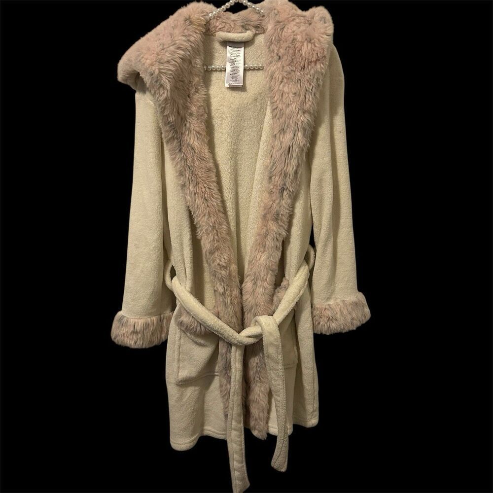 Pottery Barn TEEN Leopard (Gray)Faux Fur Trim HOODED Robe One Size Luxury Spa